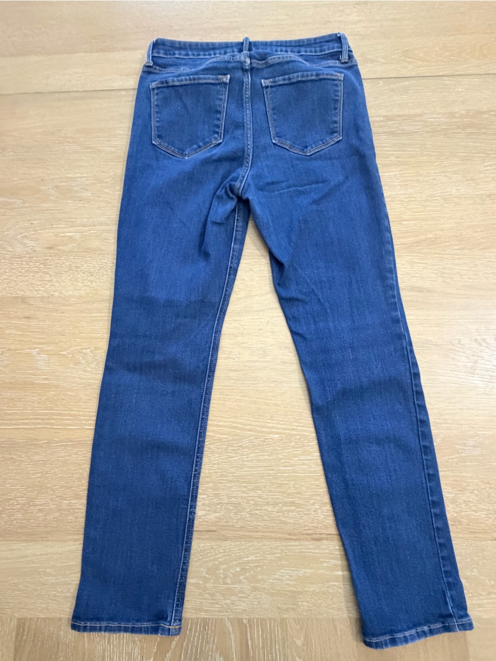 Old Navy Straight-Leg Jeans in Classic Blue Denim - Picture 6 of 7